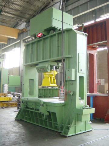 pressa2mrt presse raddrizzatrici